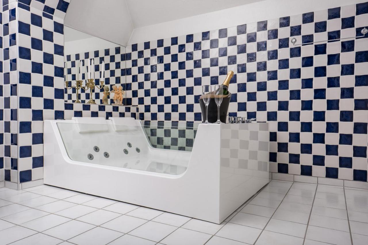 Hotel Vaennaes Vannas Екстер'єр фото